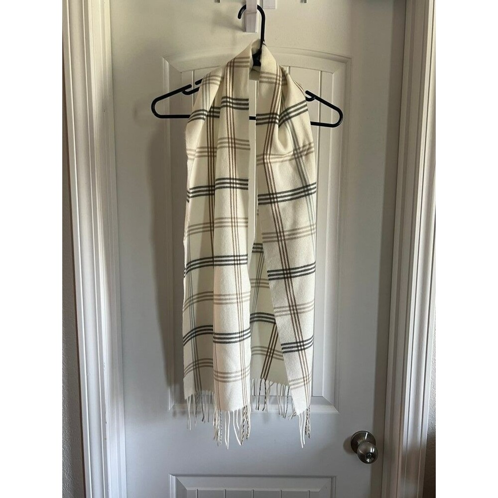 D&Y Softer Than Cashmere Plaid Scarf